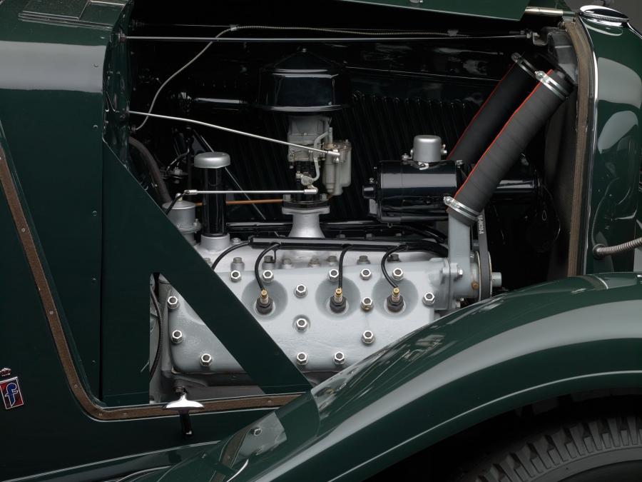  Ford V8 Cabriolet by Pinin Farina 1932 года  (фото 2 из 5)